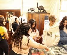 Estudantes de Pedagogia da Unespar visitam CEP