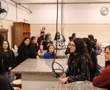 Estudantes de Pedagogia da Unespar visitam CEP