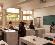 Estudantes de Pedagogia da Unespar visitam CEP