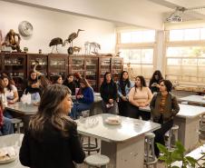 Estudantes de Pedagogia da Unespar visitam CEP