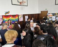 estudantes em práticas pedagógicas de Espanhol