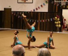 Ginastas do CEP na apresentação do Ginástica de Gala