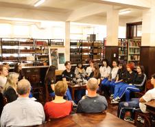 Estudantes realizam podcast