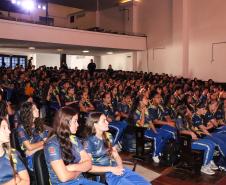 Estudantes atletas do CEP recebem homenagem