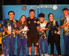 Estudantes atletas do CEP recebem homenagem