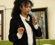 Patrícia Ressurreição em palestra no CEP