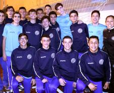 Os estudantes e os professores de Educação Física do Colégio Estadual do Paraná (CEP) participaram, na terça-feira (21), da cerimônia de abertura dos Jogos Escolares de Curitiba, realizada no Centro Esportivo da Praça Oswaldo Cruz, no Centro da capital.