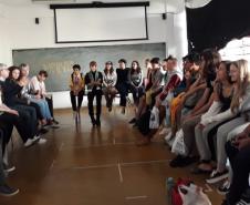 Os estudantes do curso de Teatro do Colégio Estadual do Paraná (CEP) apareceram para todo Brasil durante o programa “Altas Horas”, exibido pelo canal da Rede Globo de Televisão.