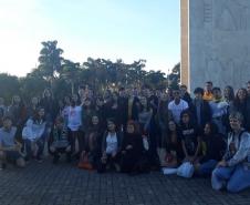 Os estudantes do curso de Teatro do Colégio Estadual do Paraná (CEP) apareceram para todo Brasil durante o programa “Altas Horas”, exibido pelo canal da Rede Globo de Televisão.