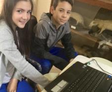 Em oficinas de robótica, estudantes criam protótipos inteligentes
