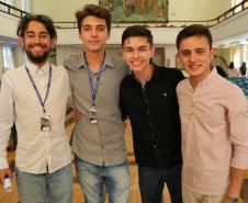 No dia 05 de dezembro de 2018 ocorreu, no Salão Nobre do Colégio Estadual do Paraná, a posse da nova diretoria do GECEP – Grêmio Estudantil do Colégio Estadual do Paraná, escolhida pelo voto dos estudantes para a representatividade dos mesmos durante o Ano Letivo de 2019.