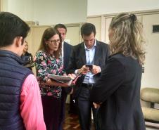 Secretário de Estado da Educação visita o Colégio Estadual do Paraná.