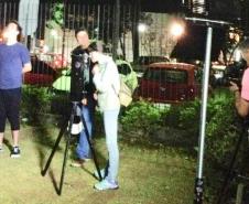 A noite de observações astronômicas abertas para a comunidade contou, no último sábado (17), com a cobertura jornalística da TV Paraná Turismo, que realizou os registros das atividades coordenadas pelos membros do Clube de Astronomia do Colégio Estadual do Paraná (CECEP).