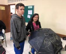 Os estudantes do 2° ano do Ensino Médio, que participam das aulas de Arte no CEP-Amâncio, estão preparando uma novidade para ser apresentada em um evento comemorativo.