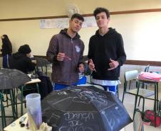 Os estudantes do 2° ano do Ensino Médio, que participam das aulas de Arte no CEP-Amâncio, estão preparando uma novidade para ser apresentada em um evento comemorativo.