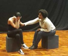 Na terça-feira (3), na capital de São Paulo, foi a vez da professora Raquel Mastey, na condição de pesquisadora de teatro, ministrar uma palestra com atividades em Oficina de Simulação Médica, em um evento promovido para os pesquisadores de teatro com nível de mestrado e doutorado da Universidade de São Paulo (USP).