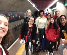 Na terça-feira (3), na capital de São Paulo, foi a vez da professora Raquel Mastey, na condição de pesquisadora de teatro, ministrar uma palestra com atividades em Oficina de Simulação Médica, em um evento promovido para os pesquisadores de teatro com nível de mestrado e doutorado da Universidade de São Paulo (USP).