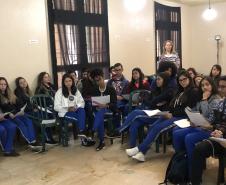 A vida e as obras de Machado de Assis estão em destaque no projeto “Machado 180”, que comemora o aniversário do grande escritor brasileiro. A ação traduz parte do seu importante legado literário para a linguagem do cinema, do teatro e das artes visuais, além de promover o debate crítico de seus romances mais conhecidos no mundo.