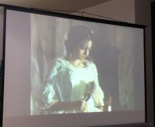 A vida e as obras de Machado de Assis estão em destaque no projeto “Machado 180”, que comemora o aniversário do grande escritor brasileiro. A ação traduz parte do seu importante legado literário para a linguagem do cinema, do teatro e das artes visuais, além de promover o debate crítico de seus romances mais conhecidos no mundo.