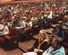 As reuniões foram promovidas com os pais e responsáveis estudantes das turmas atendidas no CEP-CEP, na sexta-feira (8), no CEP-Amâncio, na segunda-feira (11); e CEP-Tirandentes, na terça-feira (12). Todos os encontros foram realizados no Teatro Guaíra, em Curitiba, onde os presentes também assistiram às apresentações musicais feitas pelos estudantes.