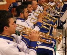 Apresentação da banda Sinfônica Bento Mossurunga no Instituto de Educação do Paraná