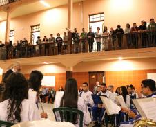 Apresentação da banda Sinfônica Bento Mossurunga no Instituto de Educação do Paraná