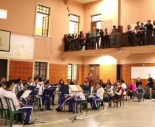 Apresentação da banda Sinfônica Bento Mossurunga no Instituto de Educação do Paraná