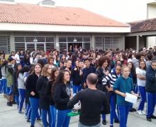 O Plano de Abandono Escolar foi colocado em prática, nesta quinta-feira (27), em todos os períodos, nas unidades de atendimento aos estudantes do Colégio Estadual do Paraná (CEP). 