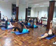 Na Casa do Estudante são ofertadas modalidades promovidas pelo Centro Esportivo do CEP, como: tênis de mesa, pilates e xadrez, além de aulas e oficinas dos modulados de dança de salão e tango e de canto, voz e expressão, da Escolinha de Arte do Colégio.