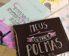 Estudantes mostram que sabem fazer poesias e refletir sobre as questões humanas