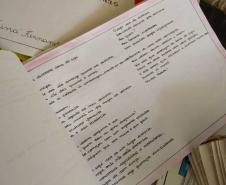 Estudantes mostram que sabem fazer poesias e refletir sobre as questões humanas