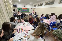 Estudantes em prática pedagógica