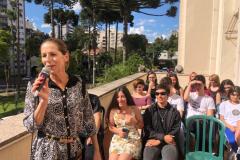 Tomaram posse nesta quinta-feira (12), os estudantes eleitos para compor a nova Diretoria do Grêmio Estudantil do Colégio Estadual do Paraná (GECEP). Os novos representantes assumiram os 19 cargos da agremiação para o exercício da gestão 2020, que tem como objetivos a efetiva participação política no ambiente escolar, para promoção de avanços educacionais e sociais dentro e fora do Colégio.