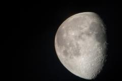 Lua na fase em Quarto Crescente
