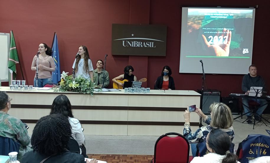 apresentacao_escolinha_de_arte_sitema_GPM