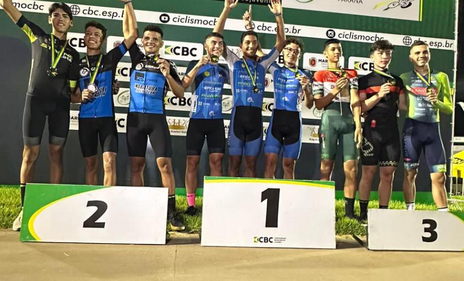 estudantes_medalhas_ciclismo_Maringa