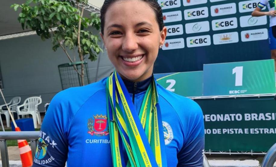 estudantes_medalhas_ciclismo_Maringa