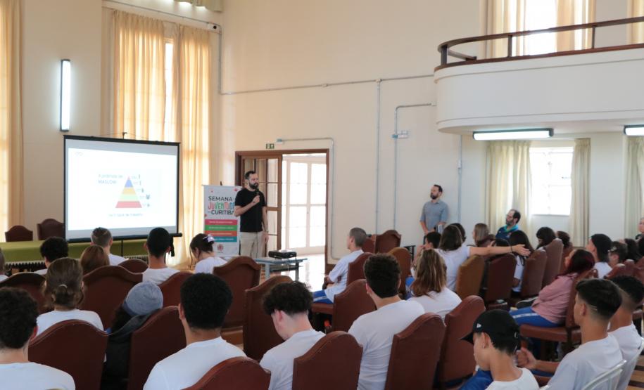 palestra_semana_da_juventude