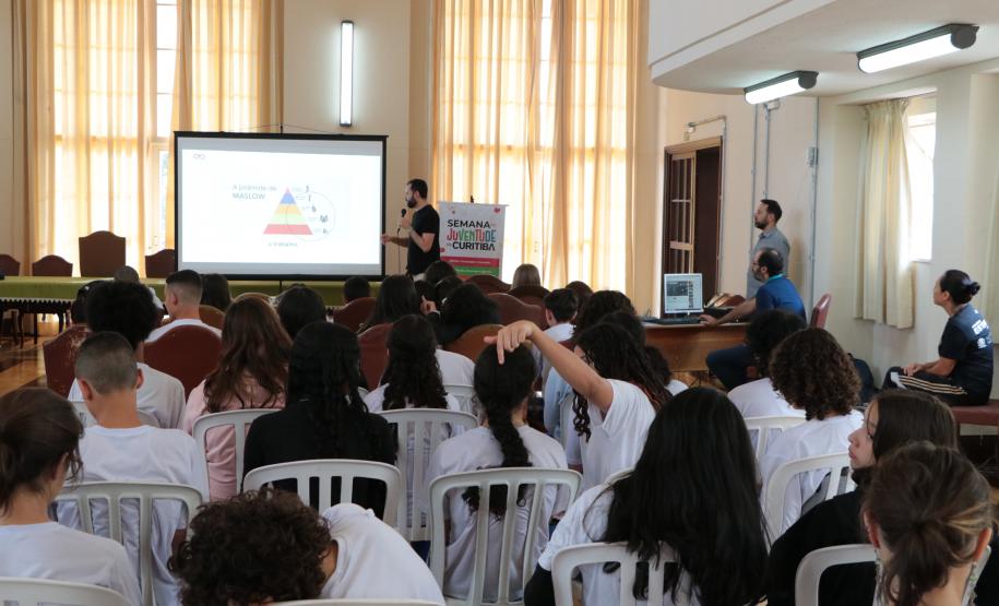 palestra_semana_da_juventude
