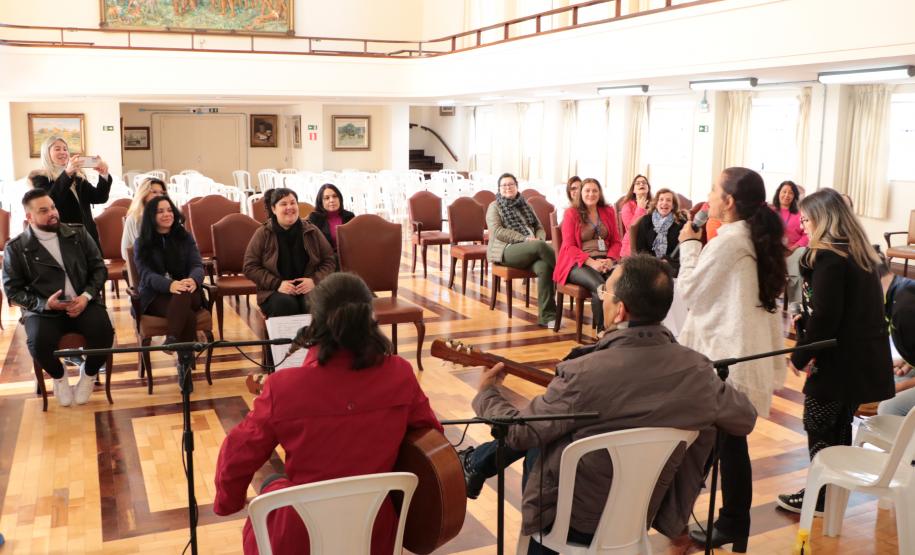 dia_do_pedagogo_e_da_pedagoga_escolinha_de_arte