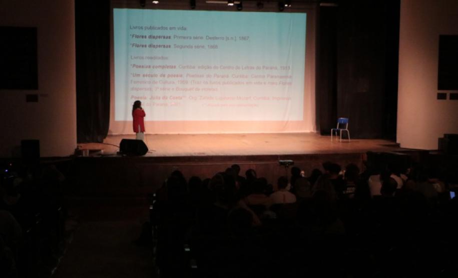 Filme_e_palestra_Julia_da_Costa_18ago2023