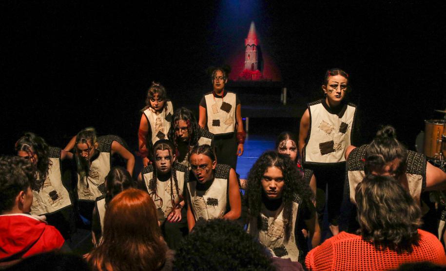 A_Morte_Escarlate_2023_4TT