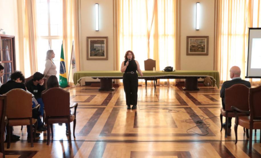 isabel_owen_16ago2023