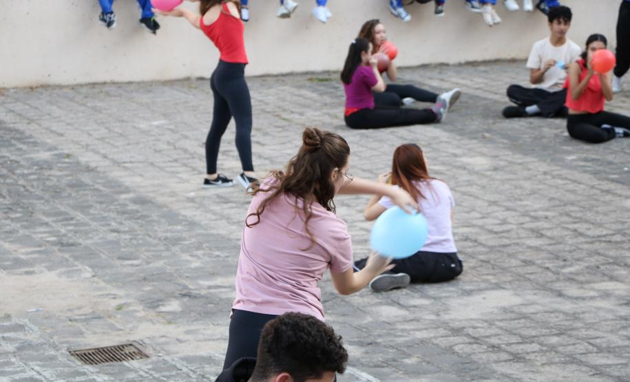 flash_mob_dancep_escolinha_de_arte