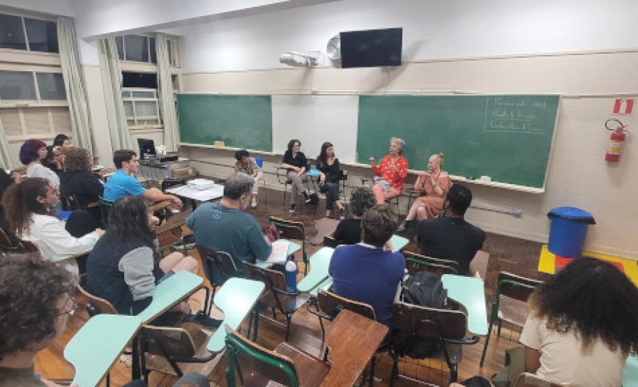 bate-papo_PAV_heloisa_passos_e_guta_stresser