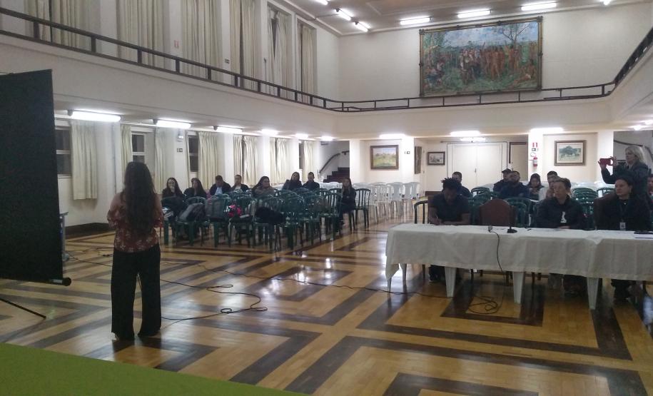 apresentacao_TCC_tecnico_em_administracao_2024-I