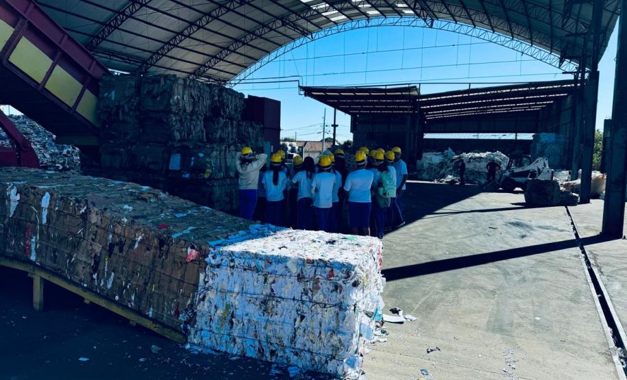 visita_usina_de_reciclagem_biologia_2024-I