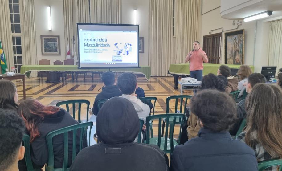 dialogos_sobre_masculinidades_noturno