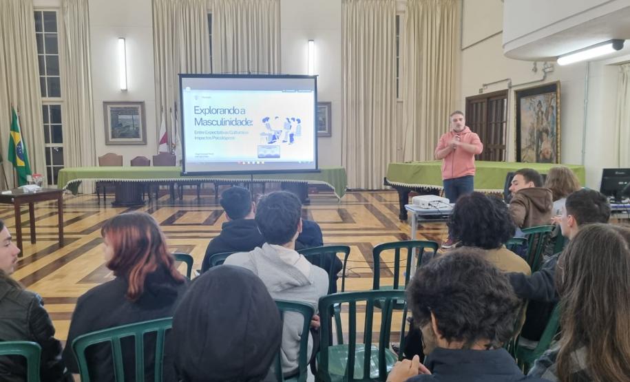 dialogos_sobre_masculinidades_noturno