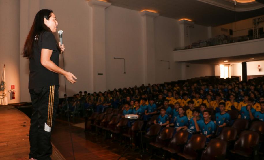 premiacao_Jogos_Escolares_do_Parana_com_Ronan_Cordeiro